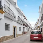 Apt° Almadraba, Familias Y Parejas